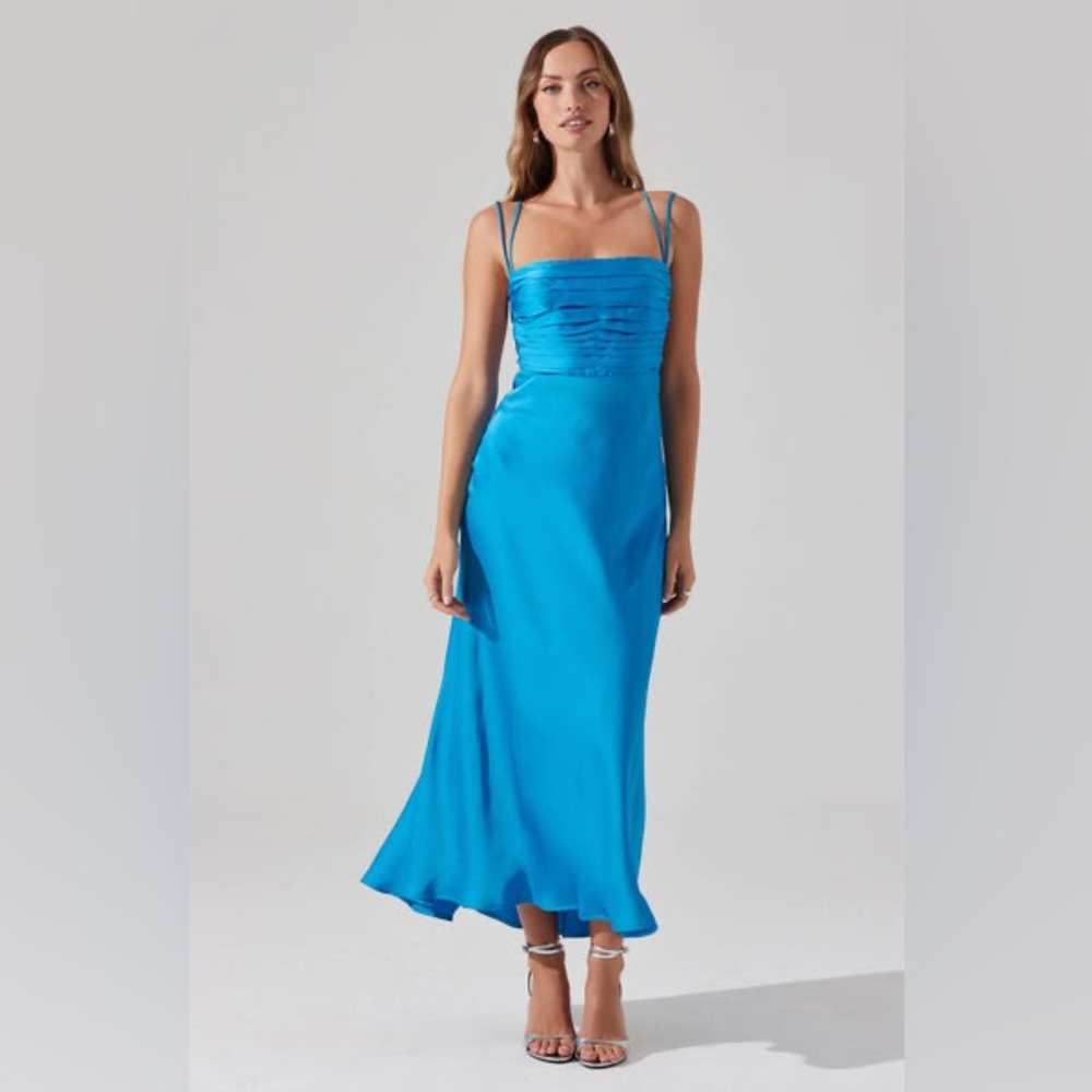 NWOT - ASTR Antlia Satin Midi Dress - Turquoise Blue - Size S